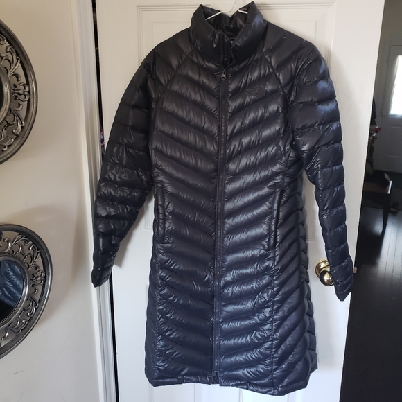 The North Face Jackets & Blazers - Navy small The North Face puffer jacket 700